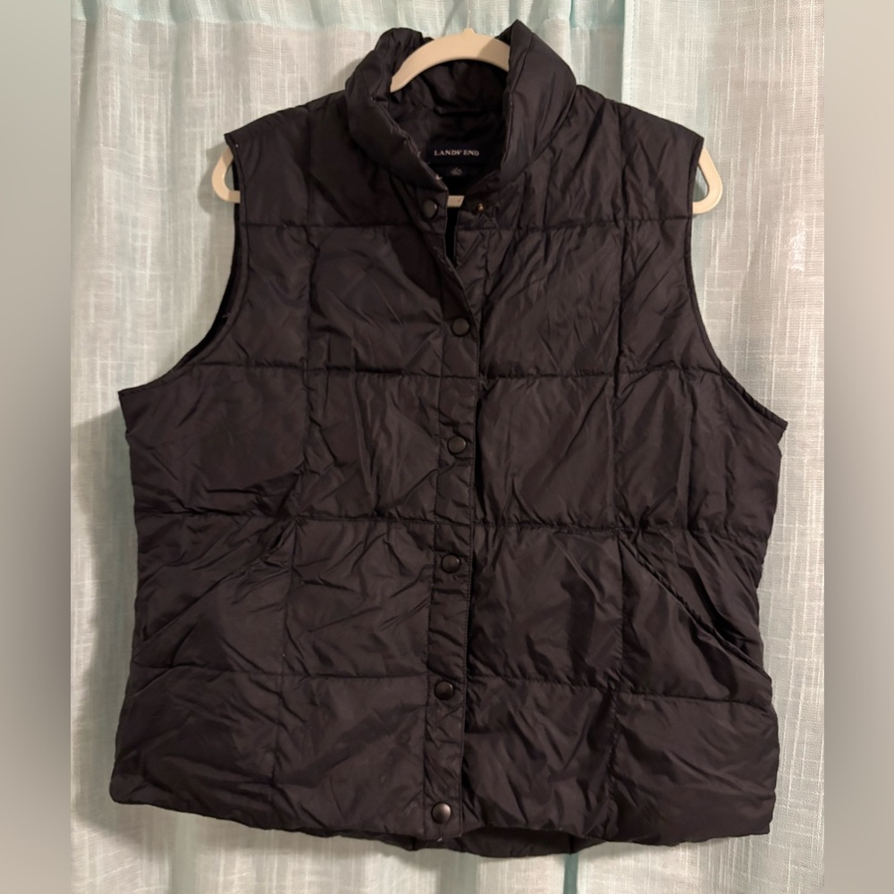 Lands' End Puffer Vest